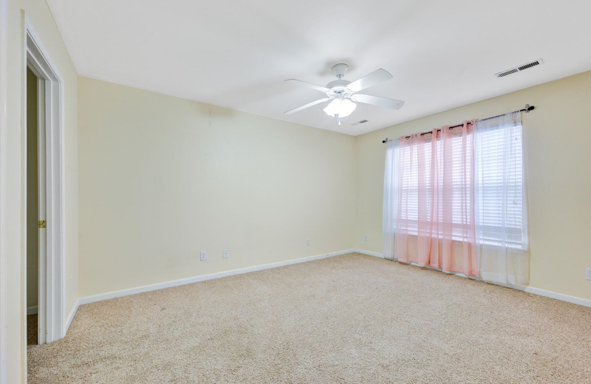 8849 Jenny Lind Street Photo 13