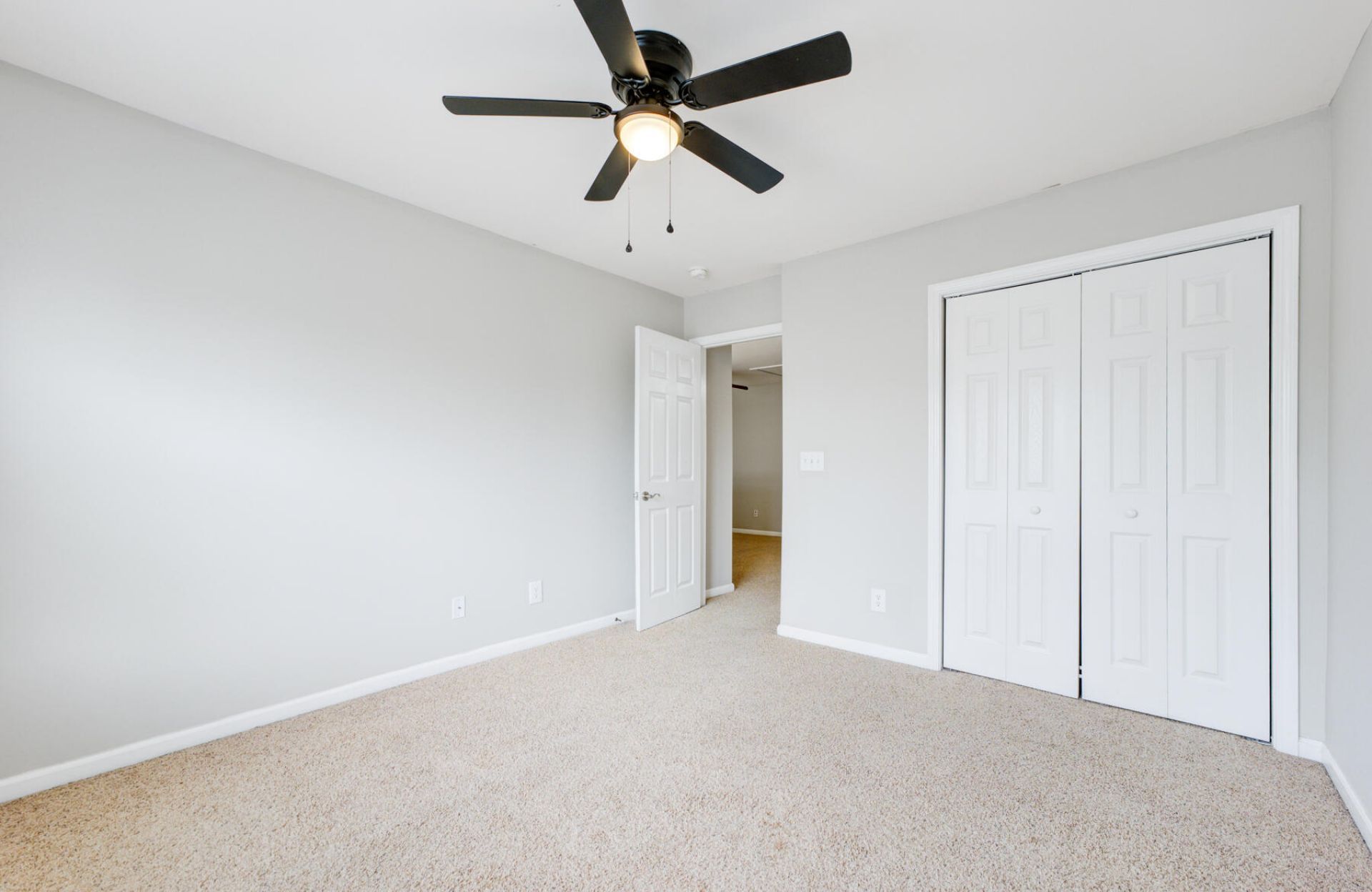 8849 Jenny Lind Street Photo 19