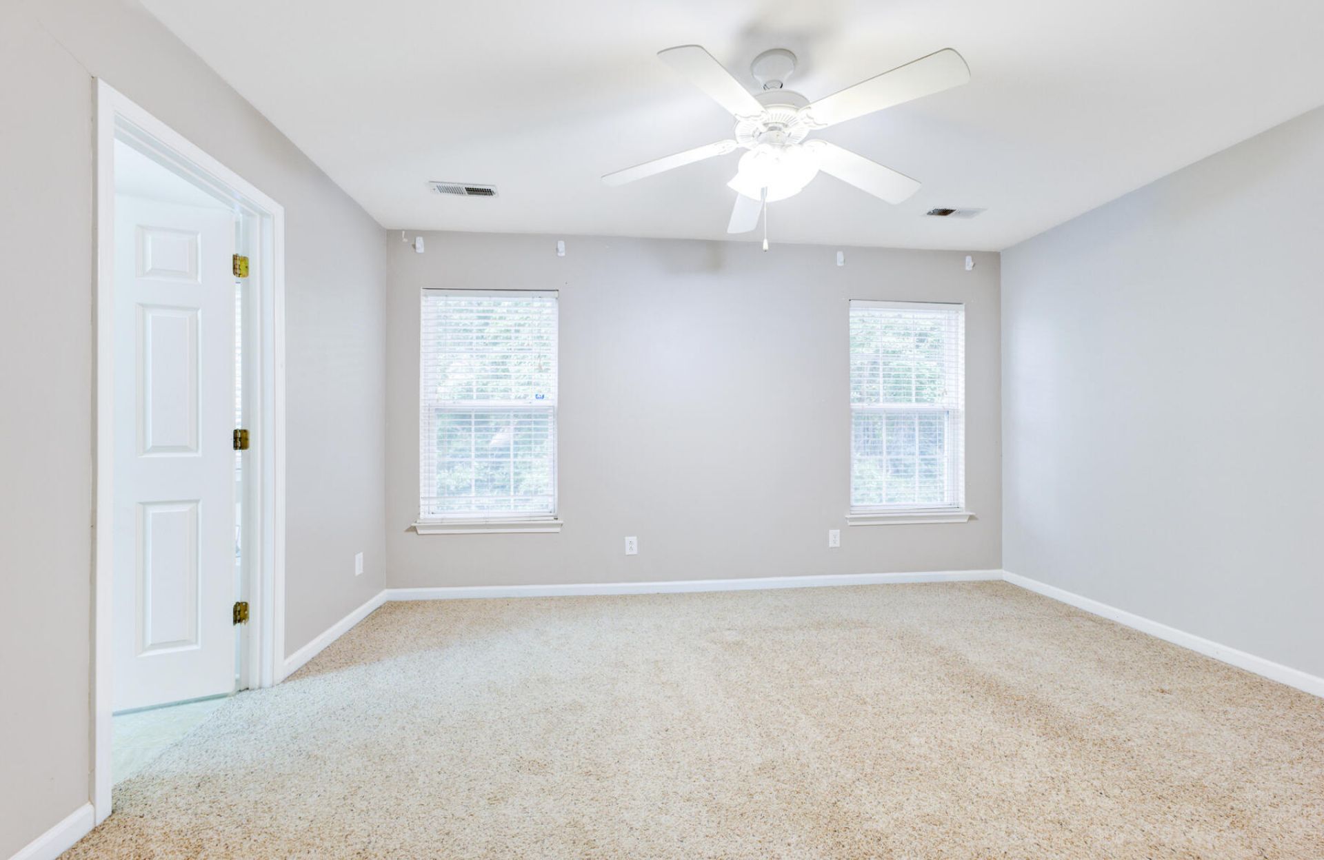 8849 Jenny Lind Street Photo 21