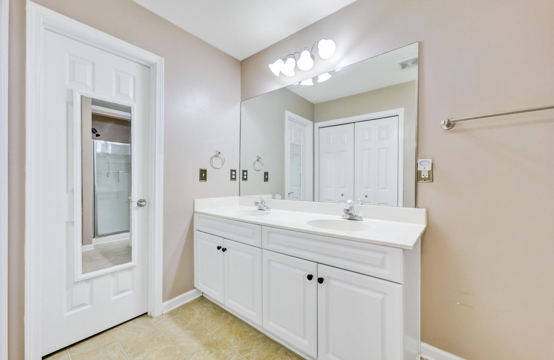 8849 Jenny Lind Street Photo 23