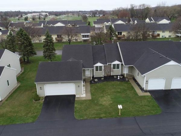 2941 Parkside Drive, Jenison, MI 49428