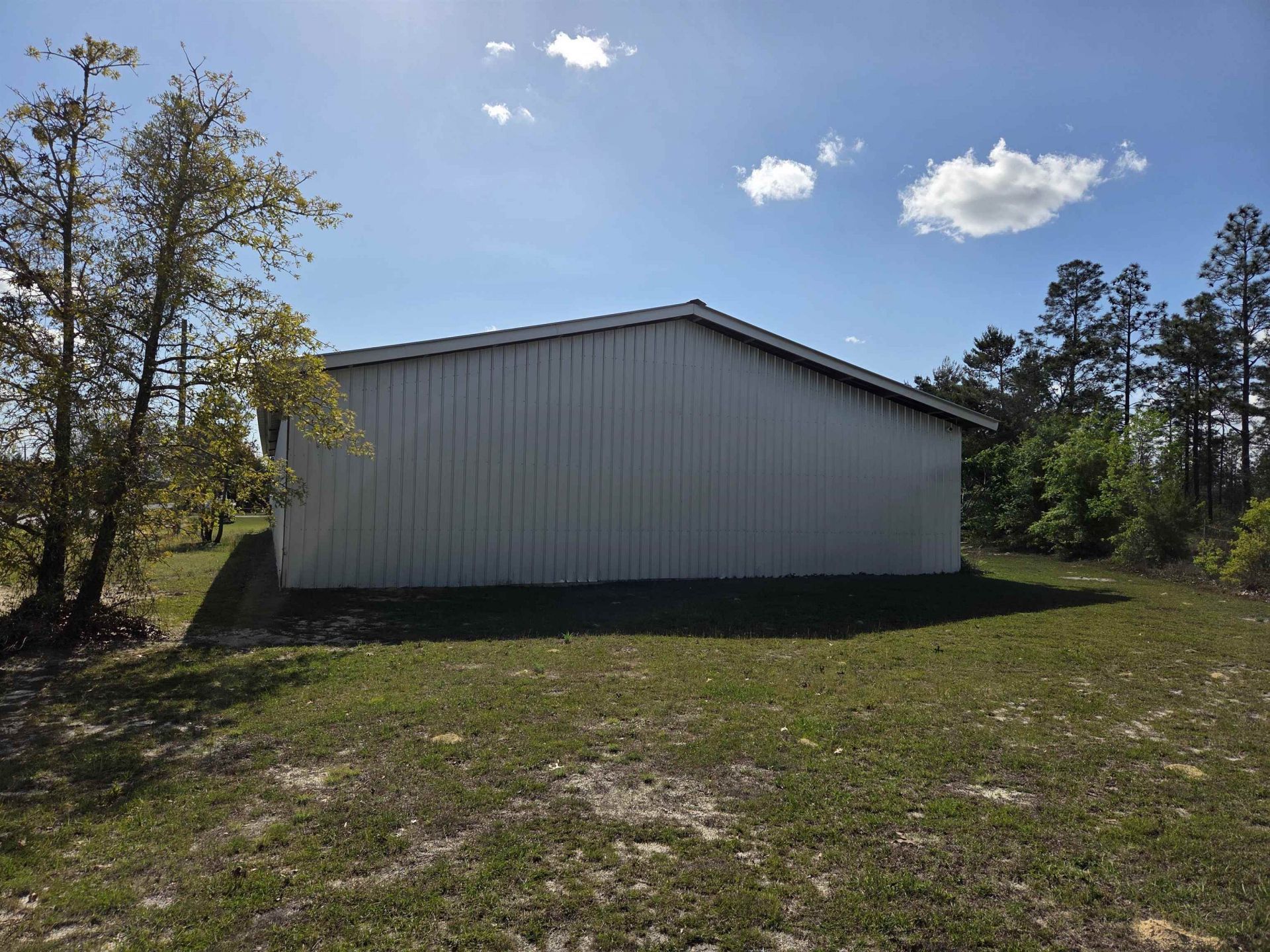 17041 NW 12 Road, Bristol, FL 32321 Photo