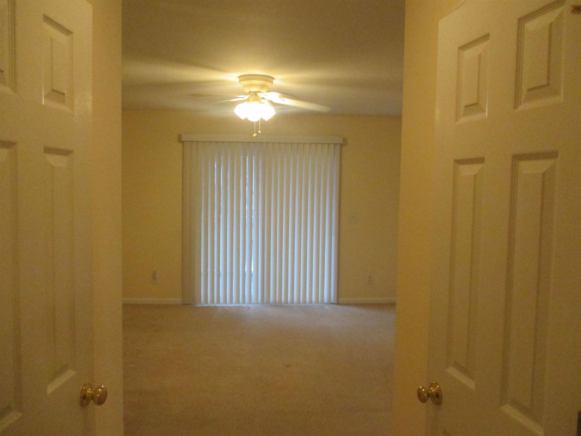 4845 Meadowsweet Dr. Photo 9