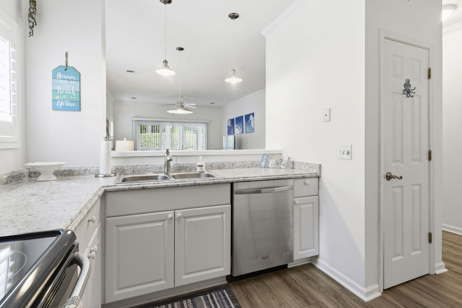 111 Greenside Villas Dr.  Photo 11