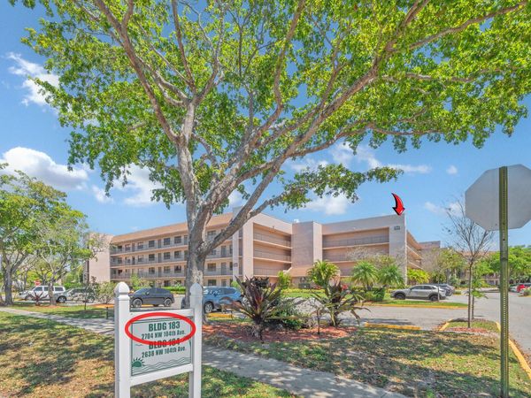 2704 NW 104th Avenue, Unit 210, Sunrise, FL 33322