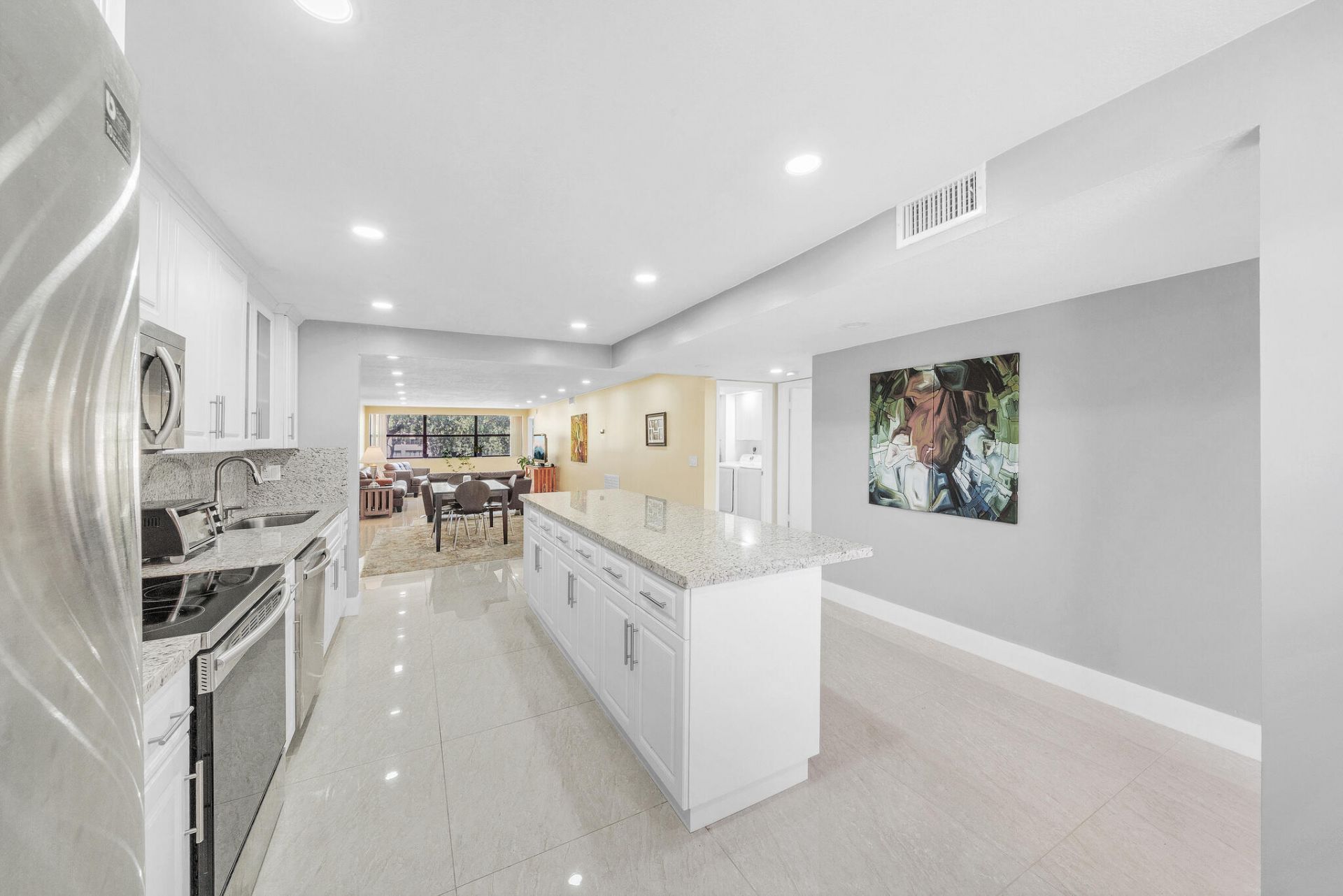 2704 NW 104th Avenue, Unit 210, Sunrise, FL 33322 Photo