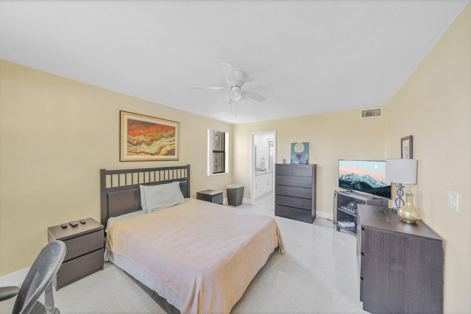 2704 NW 104th Avenue, Unit 210, Sunrise, FL 33322 Photo