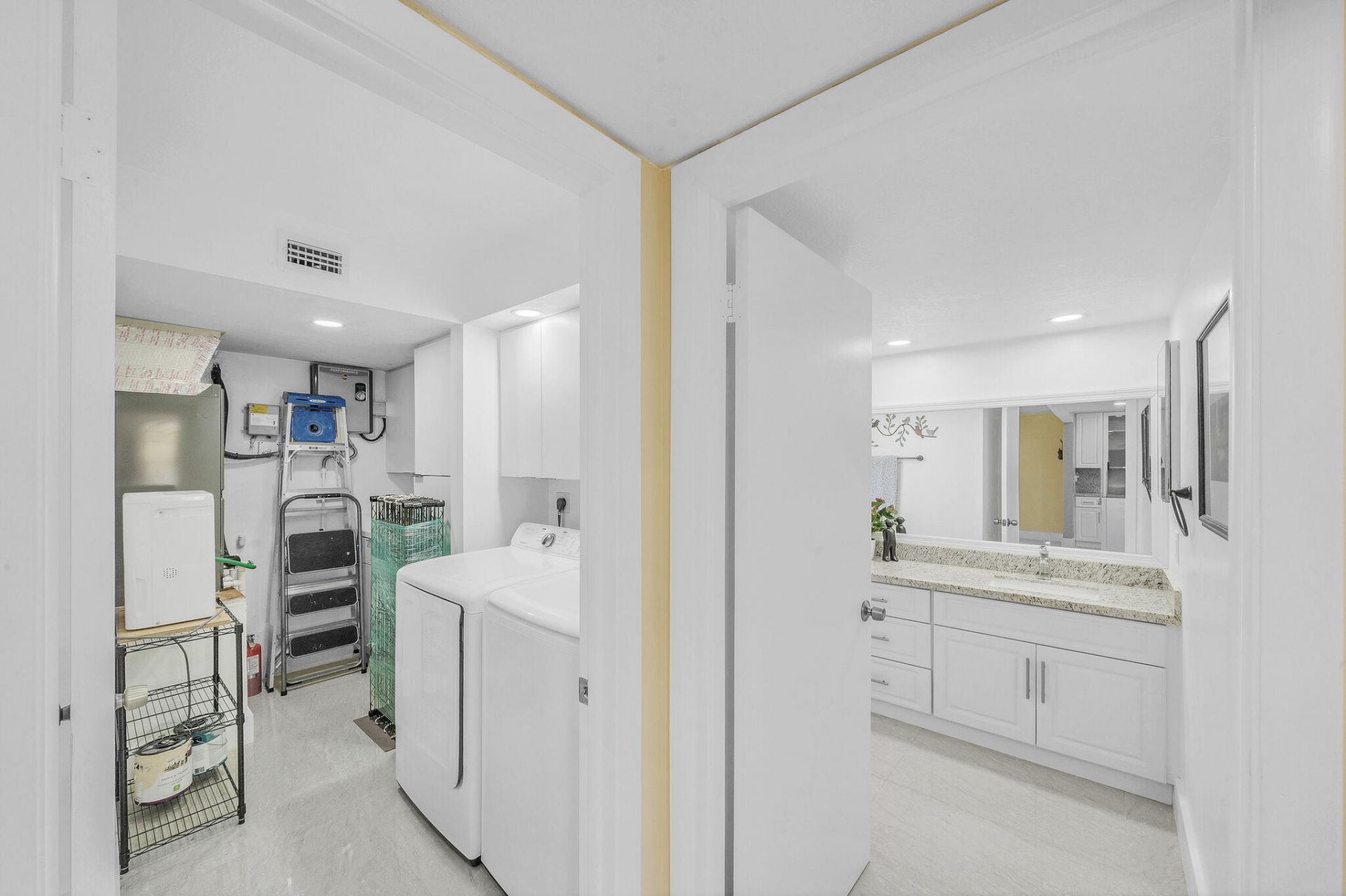 2704 NW 104th Avenue, Unit 210, Sunrise, FL 33322 Photo