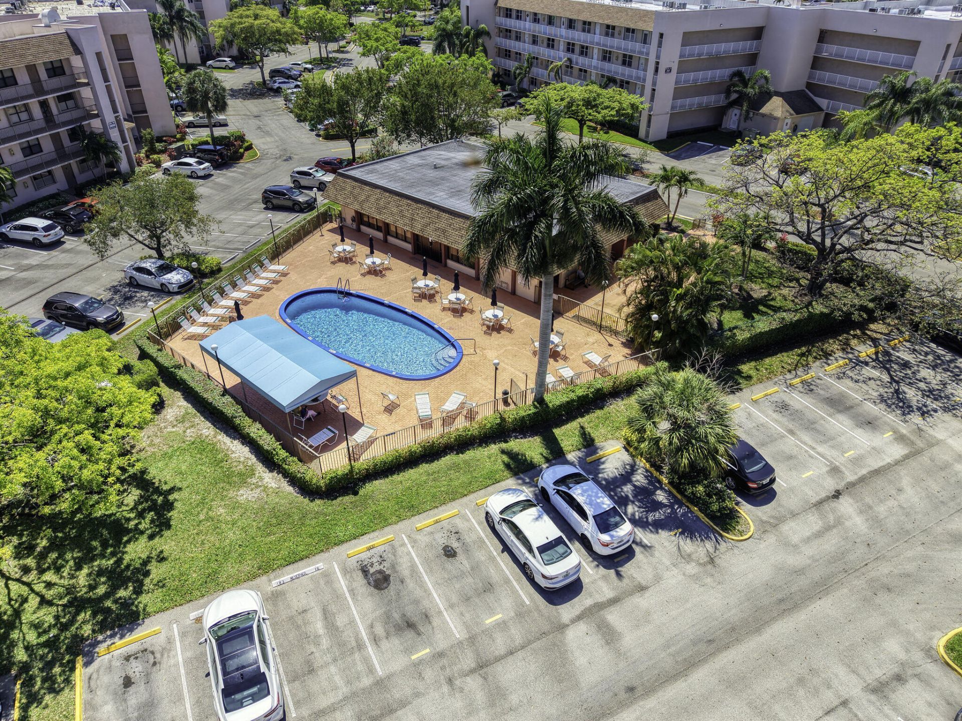 2704 NW 104th Avenue, Unit 210, Sunrise, FL 33322 Photo