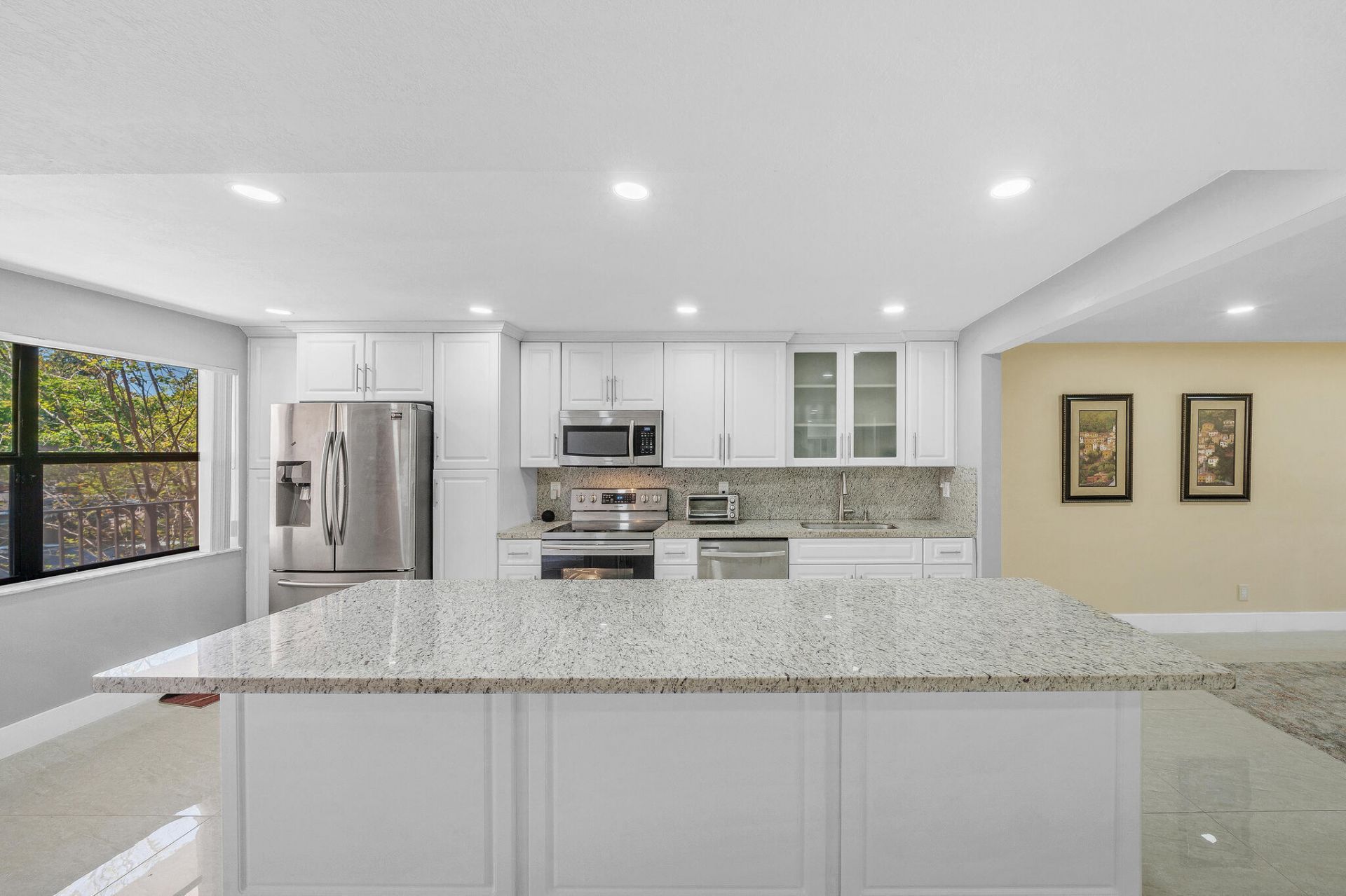 2704 NW 104th Avenue, Unit 210, Sunrise, FL 33322 Photo