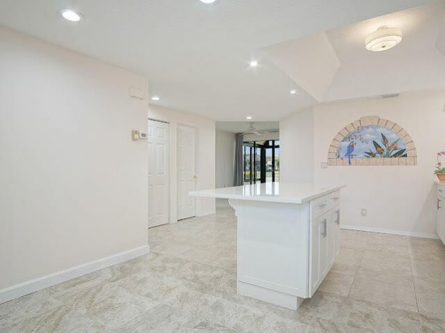 6081 SE Landing Way, Unit 6, Stuart, FL 34997 Photo
