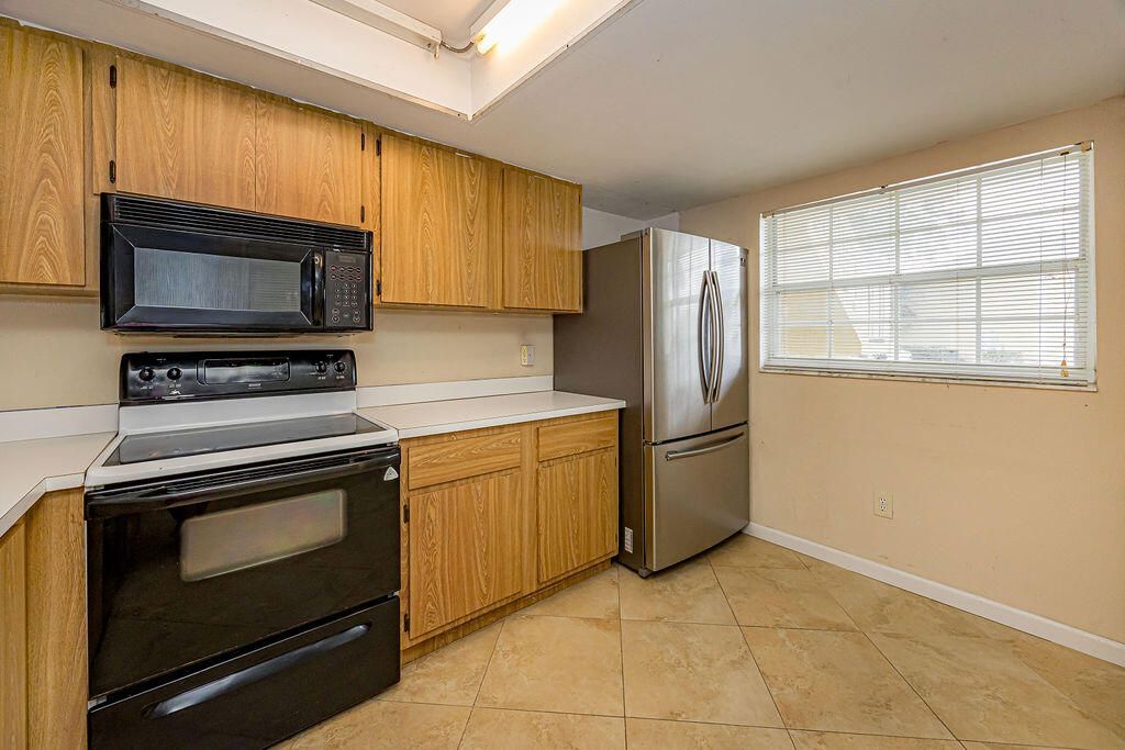 1501 Palm Beach Trace Drive, Royal Palm Beach, FL 33411 Photo