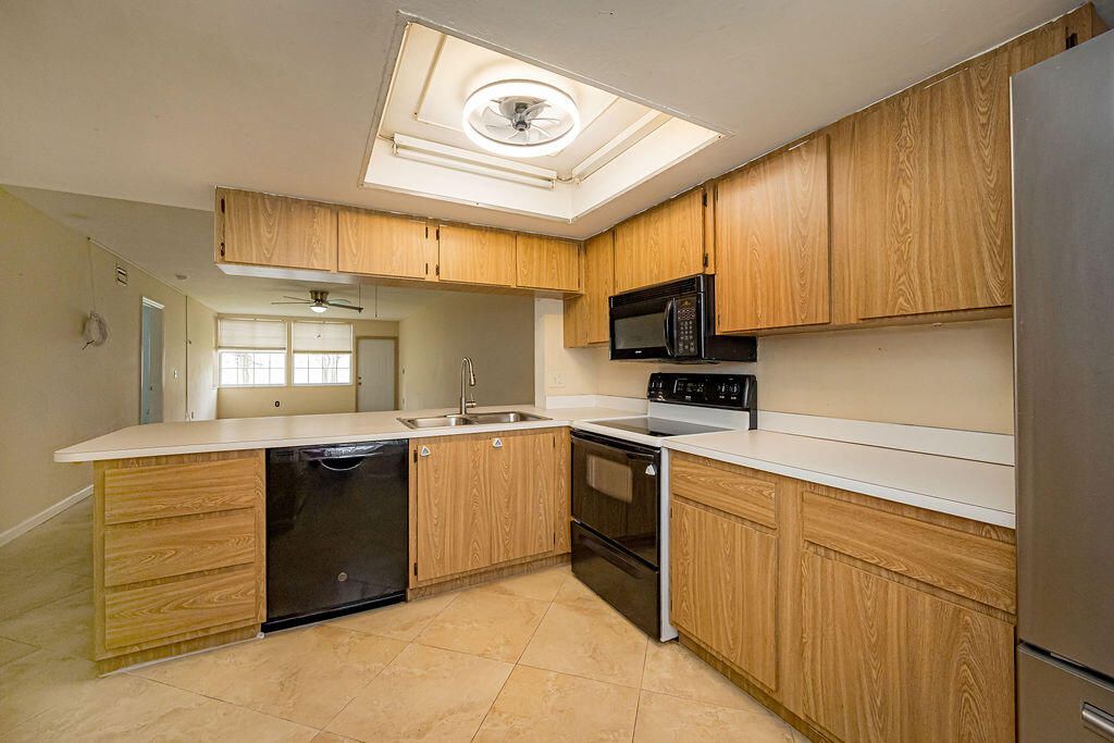 1501 Palm Beach Trace Drive, Royal Palm Beach, FL 33411 Photo