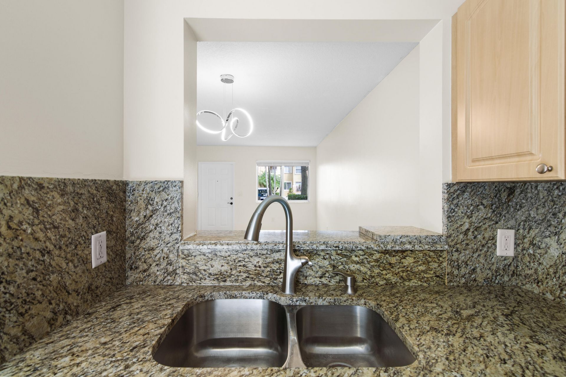 7850 NW 6th Street, Unit 104, Pembroke Pines, FL 33024 Photo