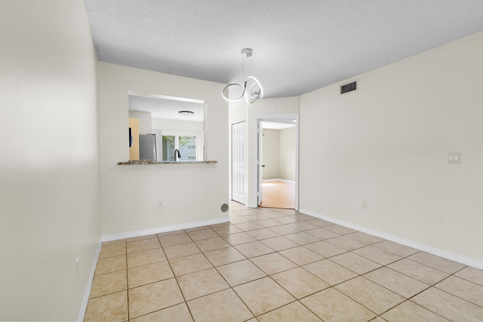 7850 NW 6th Street, Unit 104, Pembroke Pines, FL 33024 Photo