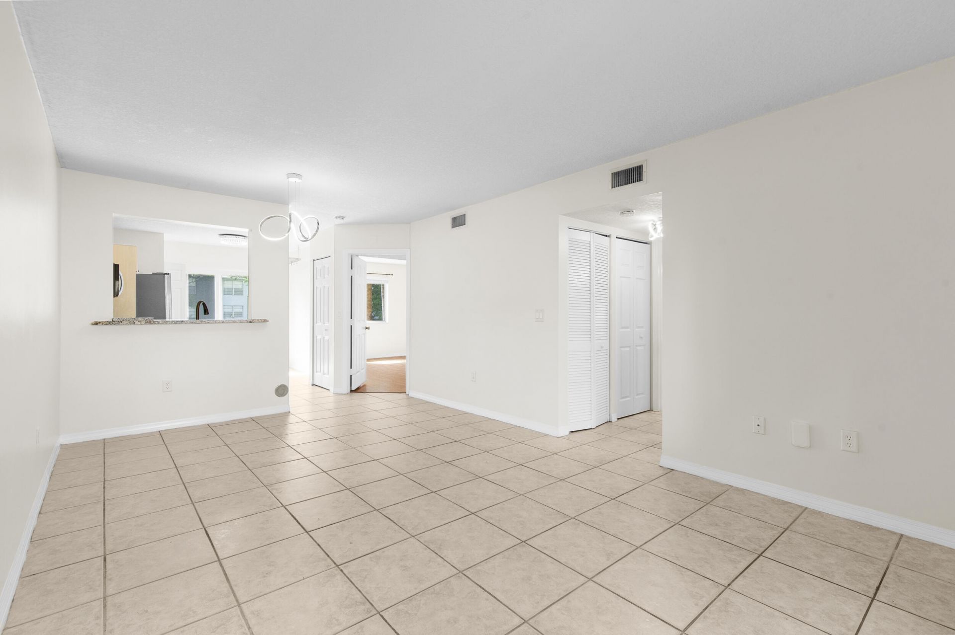 7850 NW 6th Street, Unit 104, Pembroke Pines, FL 33024 Photo