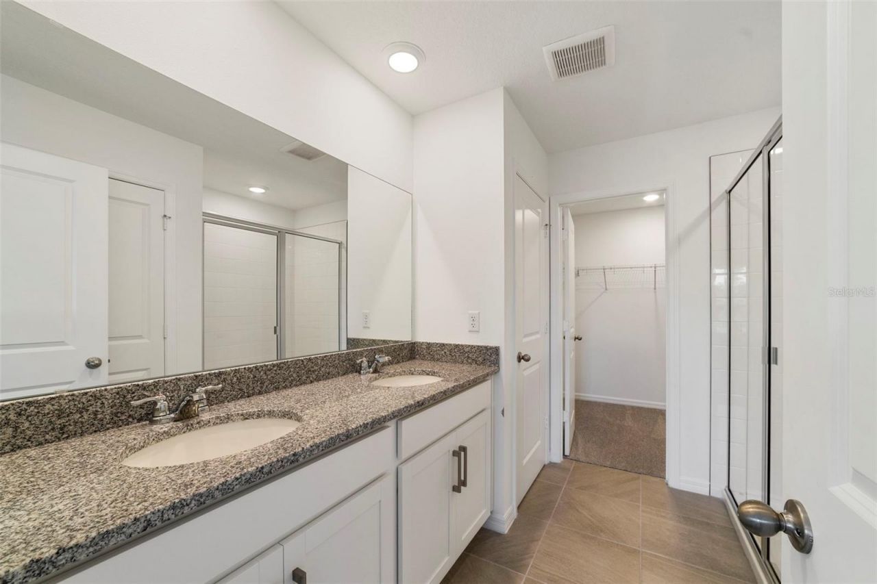 684 Lola Lane, Oviedo, FL 32765 Photo