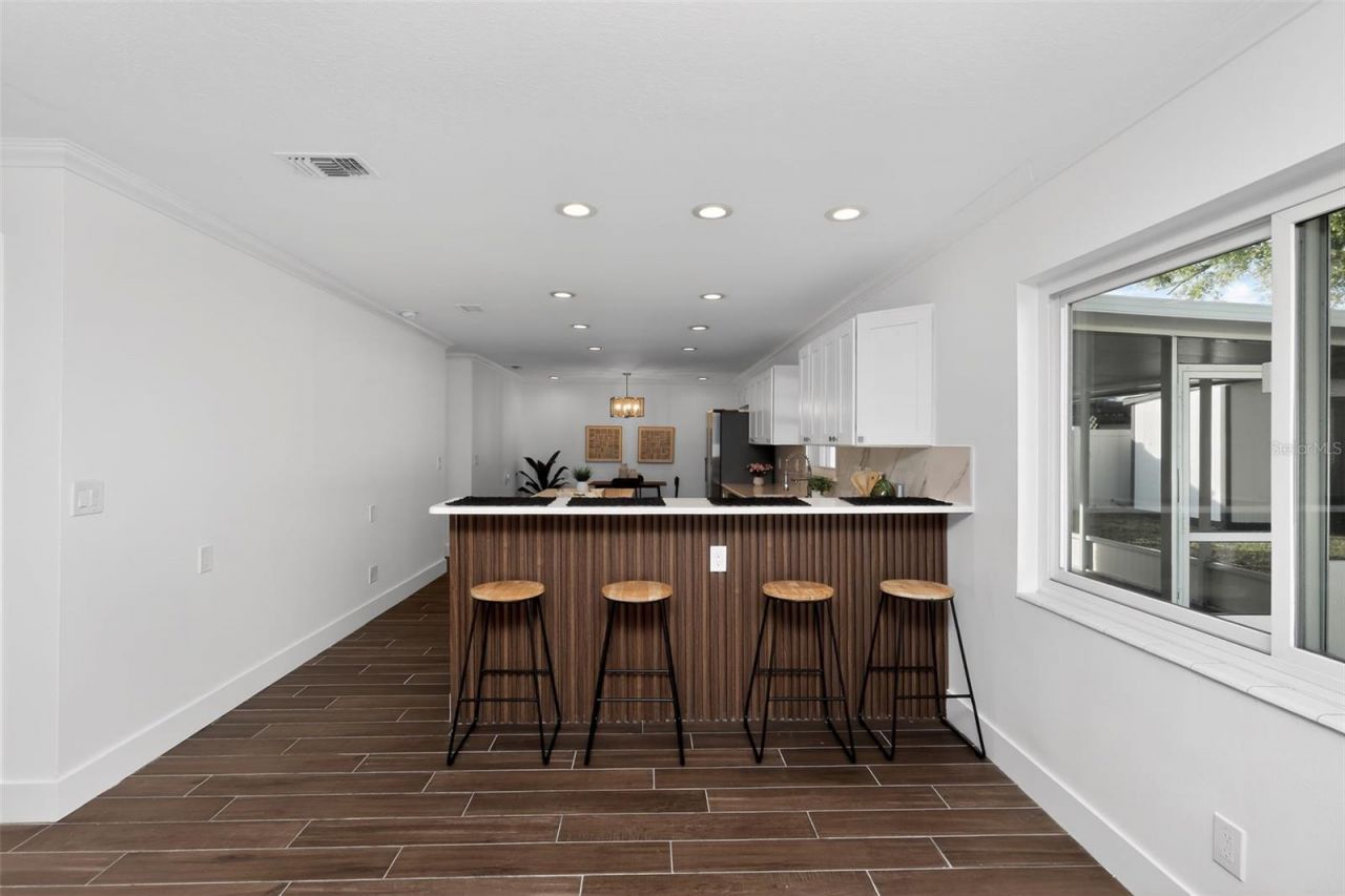 8317 Boxwood Drive, Tampa, FL 33615 Photo