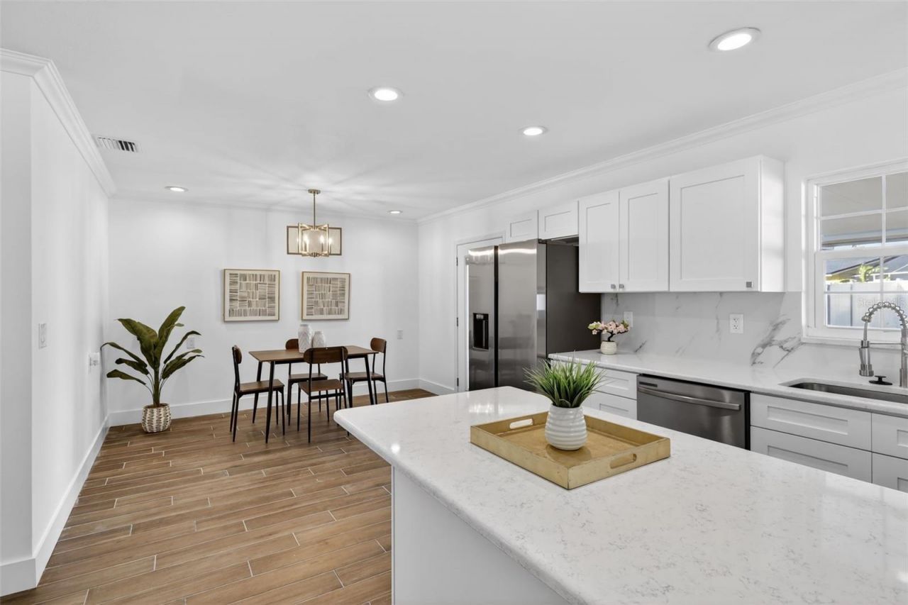 8317 Boxwood Drive, Tampa, FL 33615 Photo