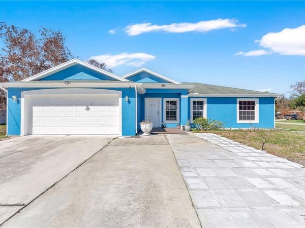 201 NW GOLDCOAST AVENUE, PORT ST LUCIE, FL 34983