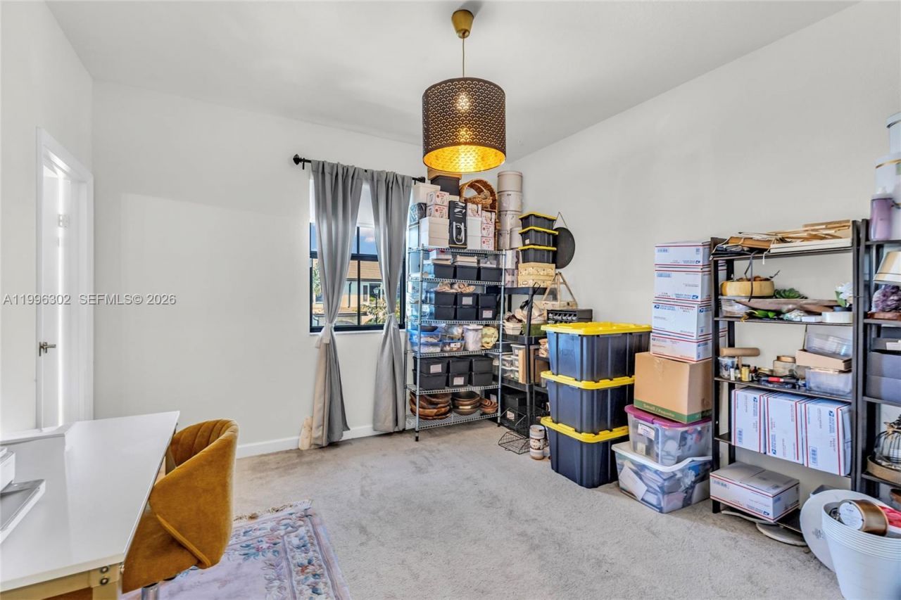 3392 W 105th Ter, Hialeah, FL 33018 Photo