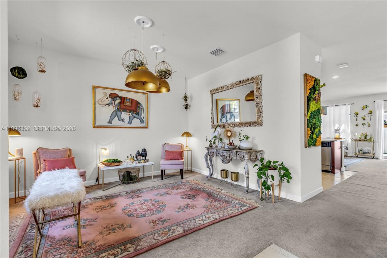 3392 W 105th Ter, Hialeah, FL 33018 Photo