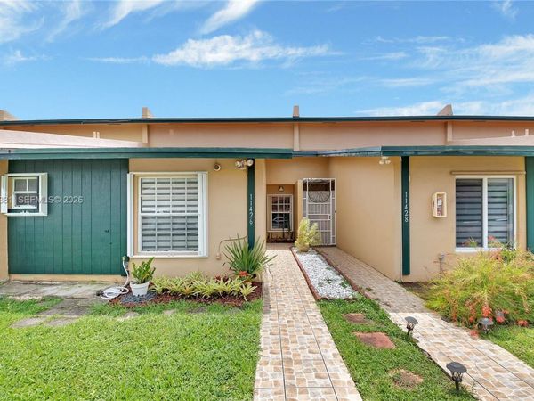 11426 NW 4th Ter , Unit 11426, Sweetwater, FL 33172