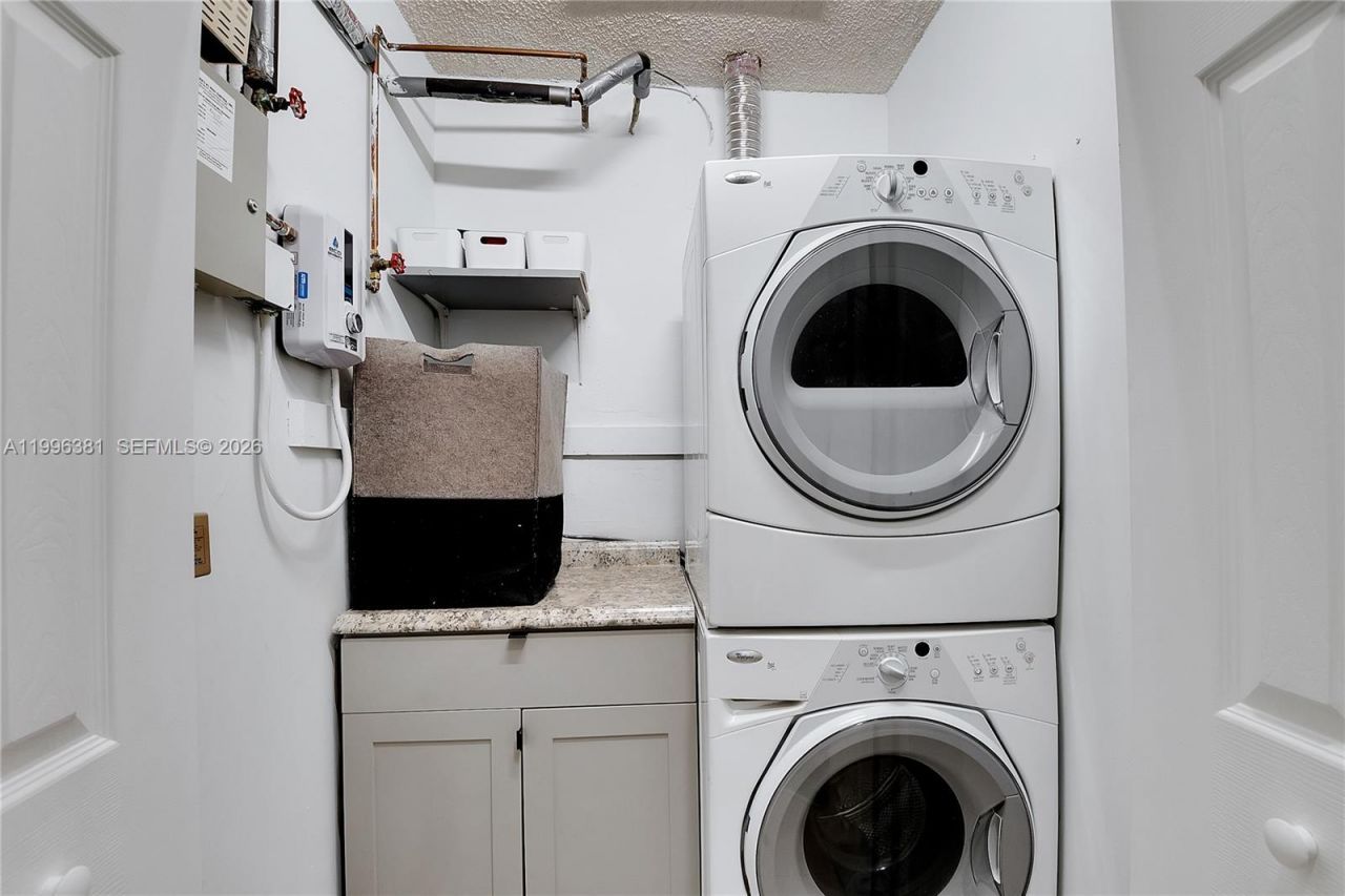 11426 NW 4th Ter, Unit 11426, Sweetwater, FL 33172 Photo