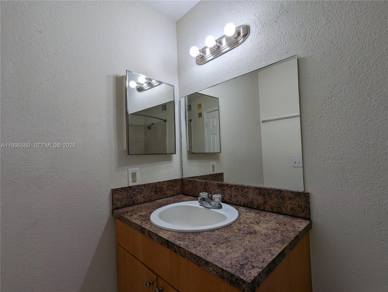 3430 N Pinewalk Dr N, Unit 627, Margate, FL 33063 Photo