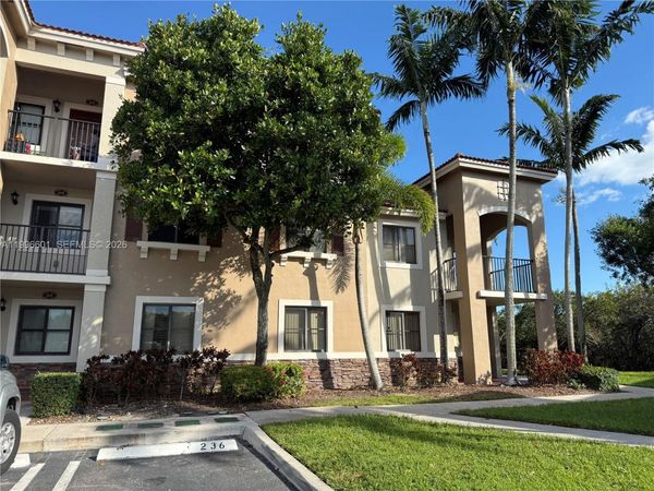 22901 SW 88th Pl, Unit 205, Cutler Bay, FL 33190
