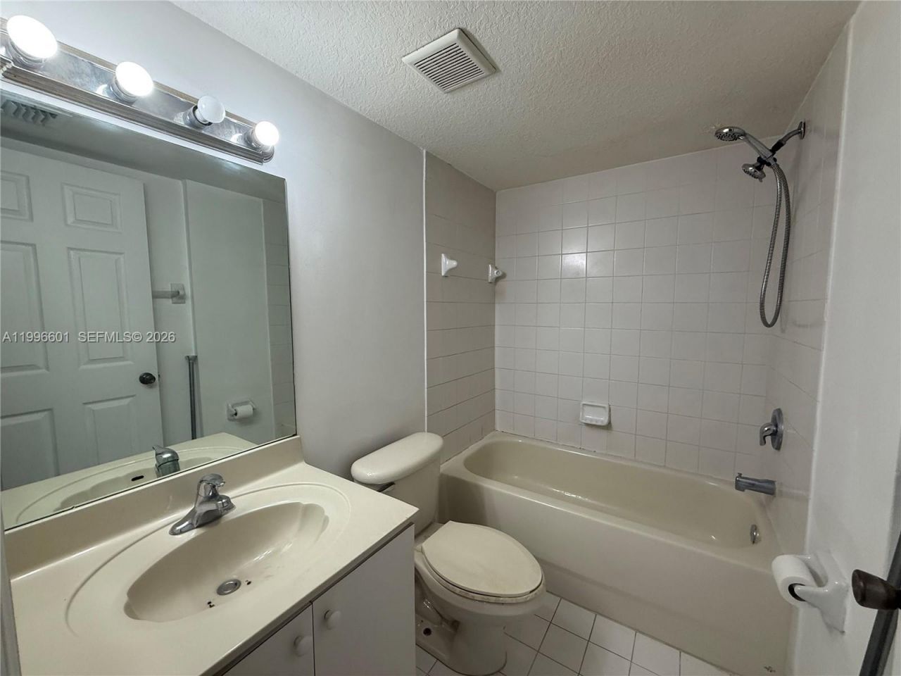 22901 SW 88th Pl, Unit 205, Cutler Bay, FL 33190 Photo