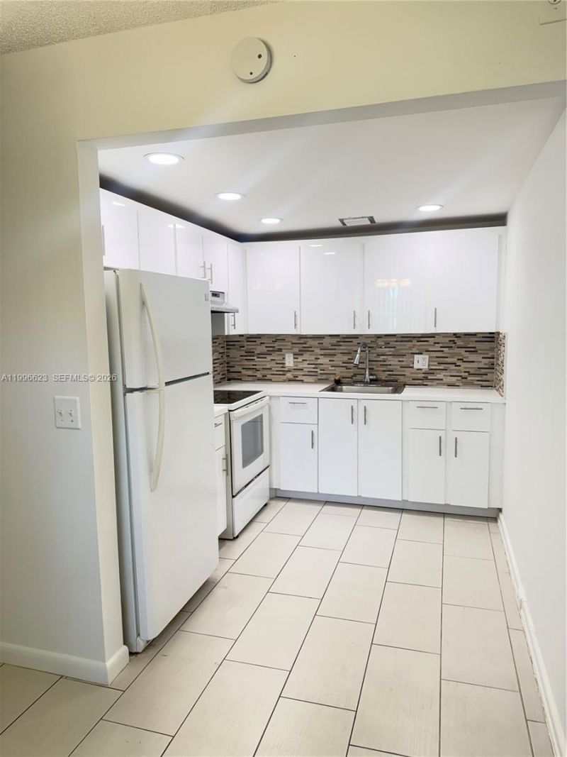 150 SW 134th Way , Unit 103R, Pembroke Pines, FL 33027 Photo