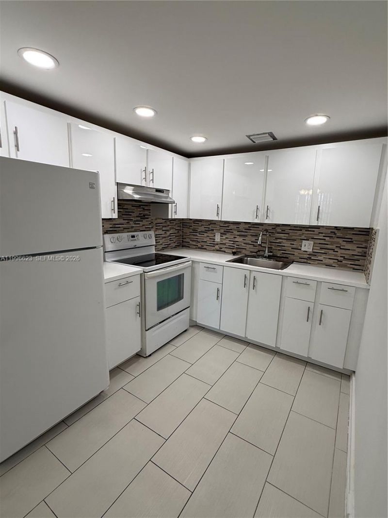 150 SW 134th Way, Unit 103R, Pembroke Pines, FL 33027 Photo