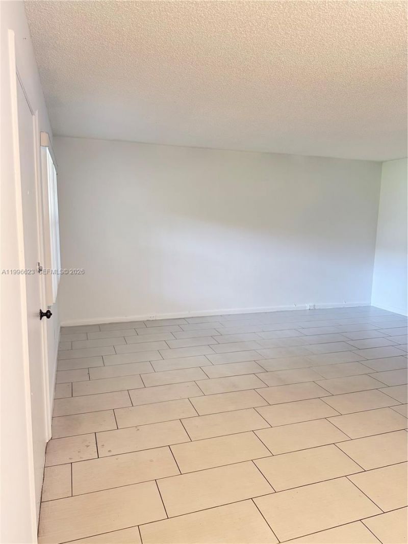 150 SW 134th Way , Unit 103R, Pembroke Pines, FL 33027 Photo