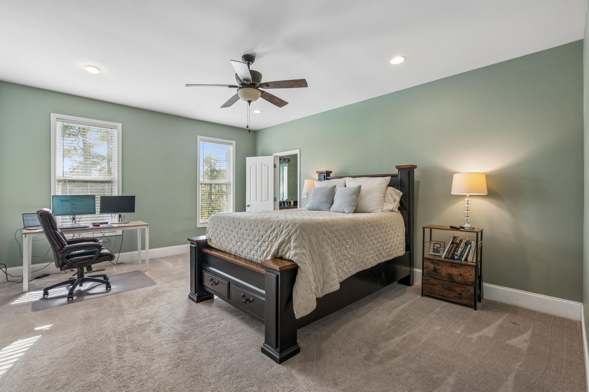 4207 Cottage Grove Court Photo 29