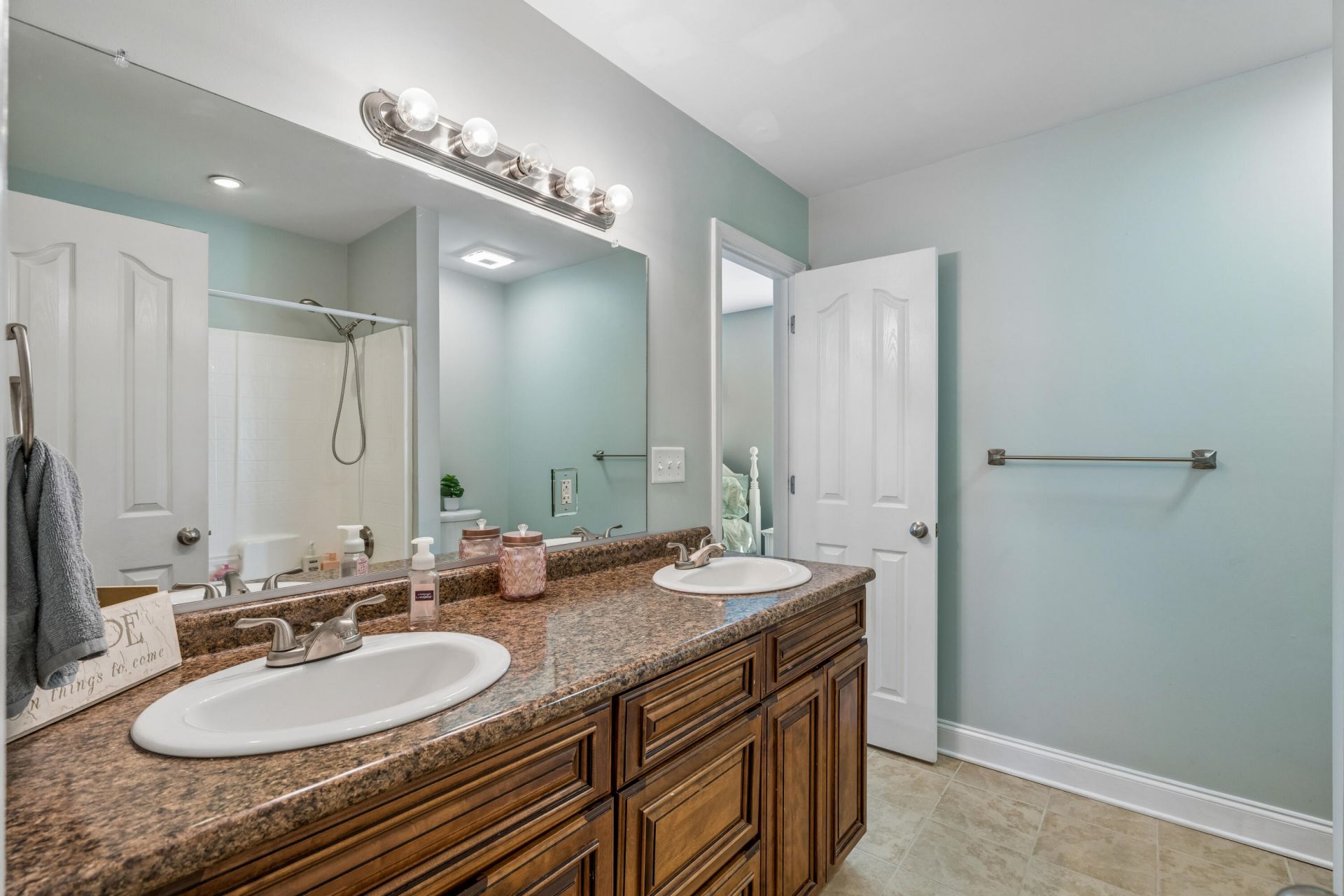 4207 Cottage Grove Court Photo 47