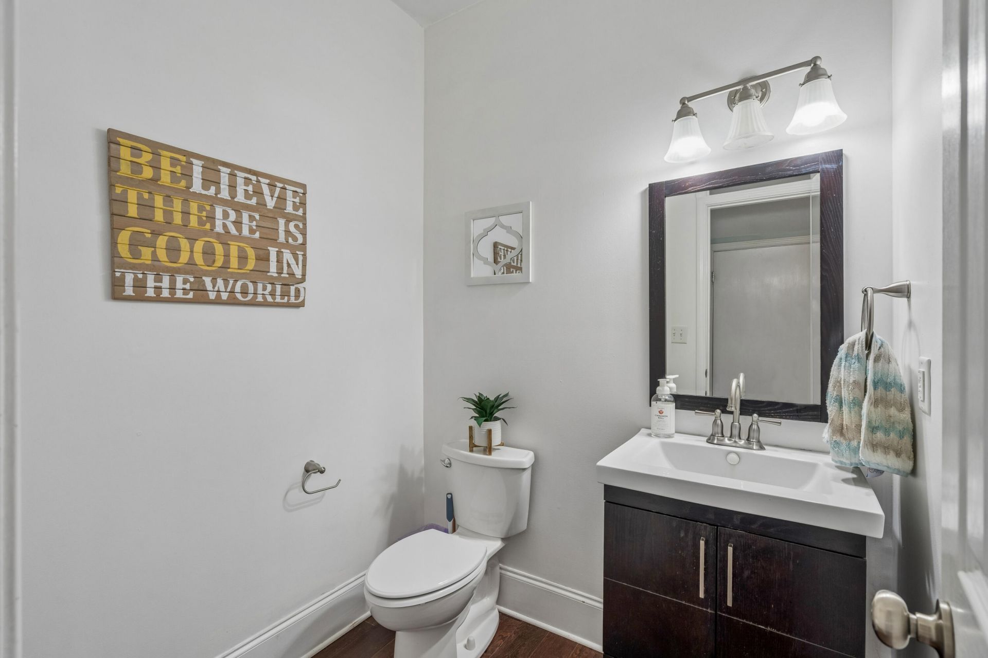 4207 Cottage Grove Court Photo 59