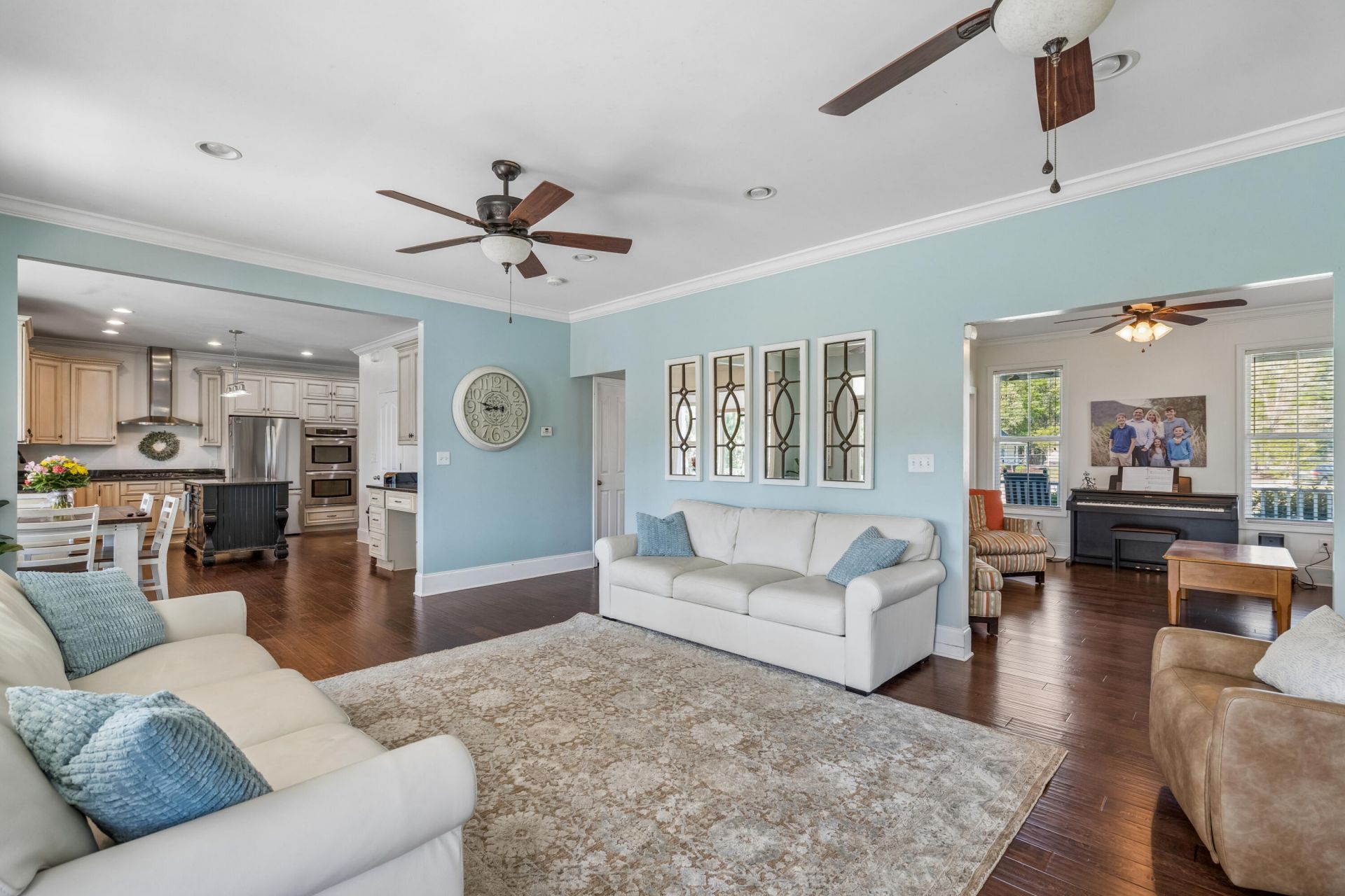 4207 Cottage Grove Court Photo 9