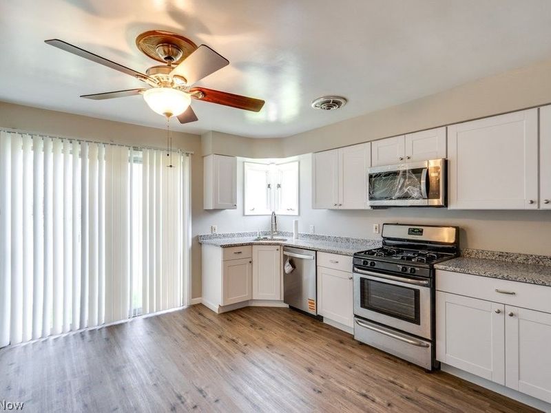 20503 Mountville Drive, Maple Heights, OH 44137 Photo 14