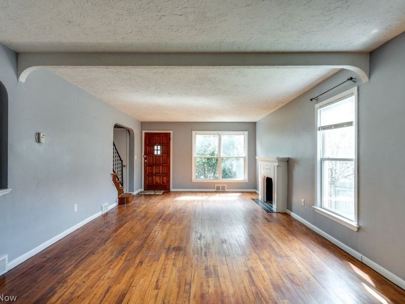 20503 Mountville Drive, Maple Heights, OH 44137 Photo 6