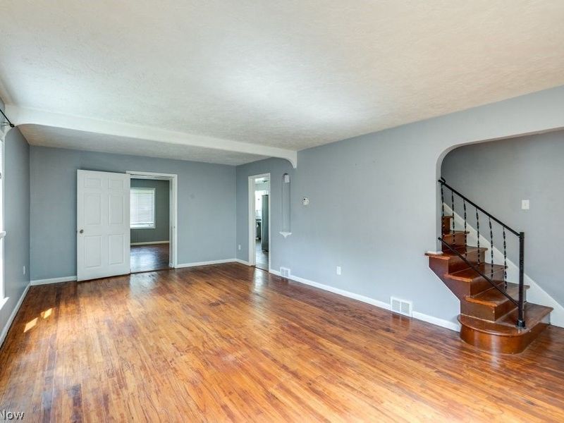 20503 Mountville Drive, Maple Heights, OH 44137 Photo 9