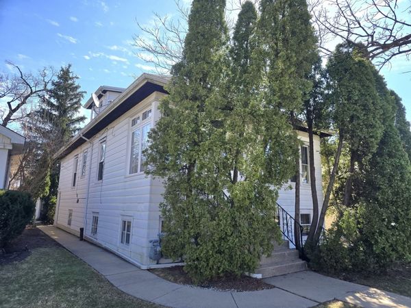 2131 N 76th Court, Elmwood Park, IL 60707