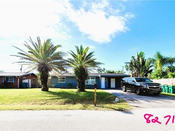 8271 Pelican RD, ENGLEWOOD, FL 34224