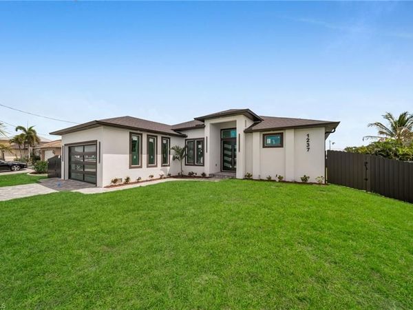 1237 NW 37th AVE , CAPE CORAL, FL 33993