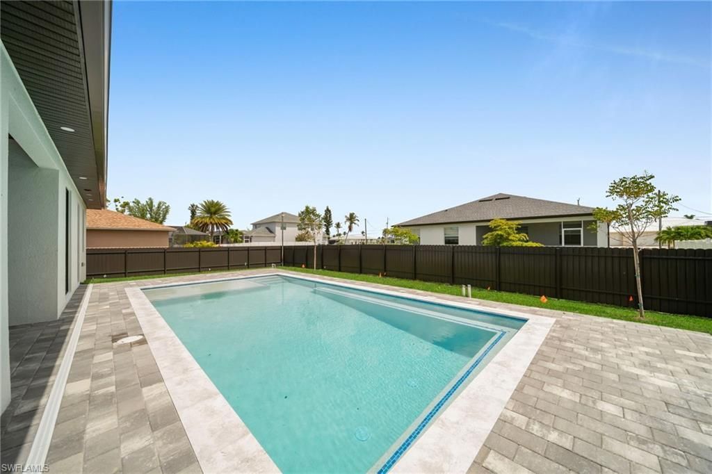 1237 NW 37th Ave, Cape Coral, FL 33993 Photo