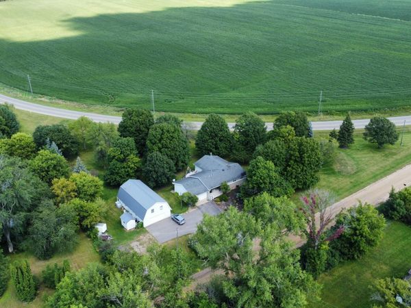 58560 Kirkwood Road, Mankato, MN 56001