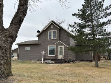 237 S Paul Street, Appleton, MN 56208