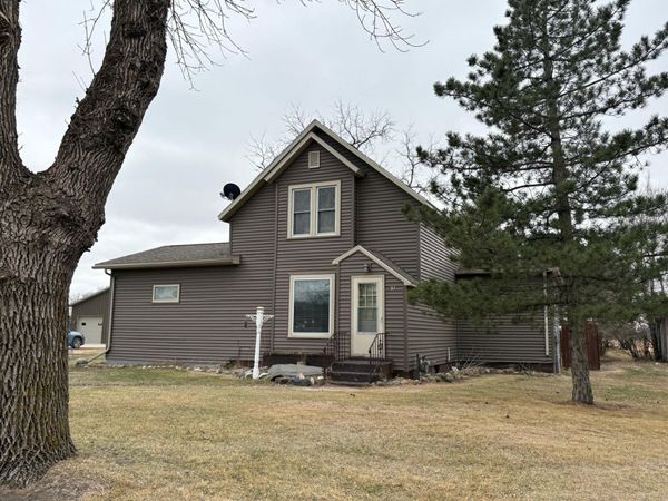 237 S Paul Street, Appleton, MN 56208