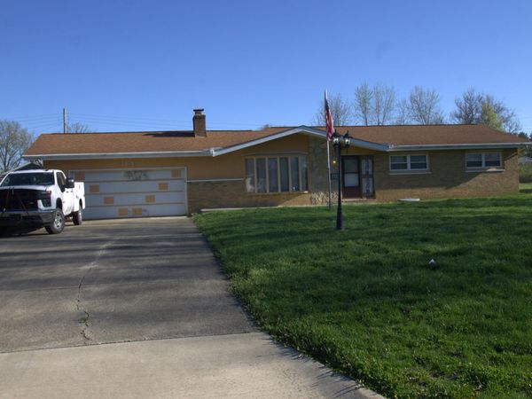 2218 Lawndale Avenue, Columbus, OH 43207