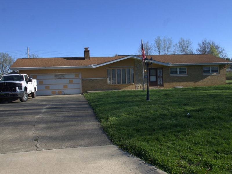 2218 Lawndale Avenue, Columbus, OH 43207 Photo 1